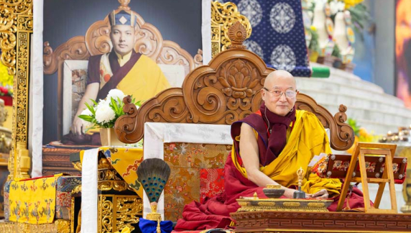 བཀའ་བརྒྱུད་སྨོན་ལམ་ཆེན་མོ་ཐེངས་བཞི་བཅུ་པའི་སྔོན་འགྲོའི་གསུང་ཆོས་ཉིན་གཉིས་པ། 